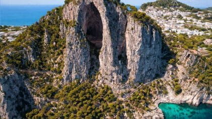 Capri tour group limits summer rules