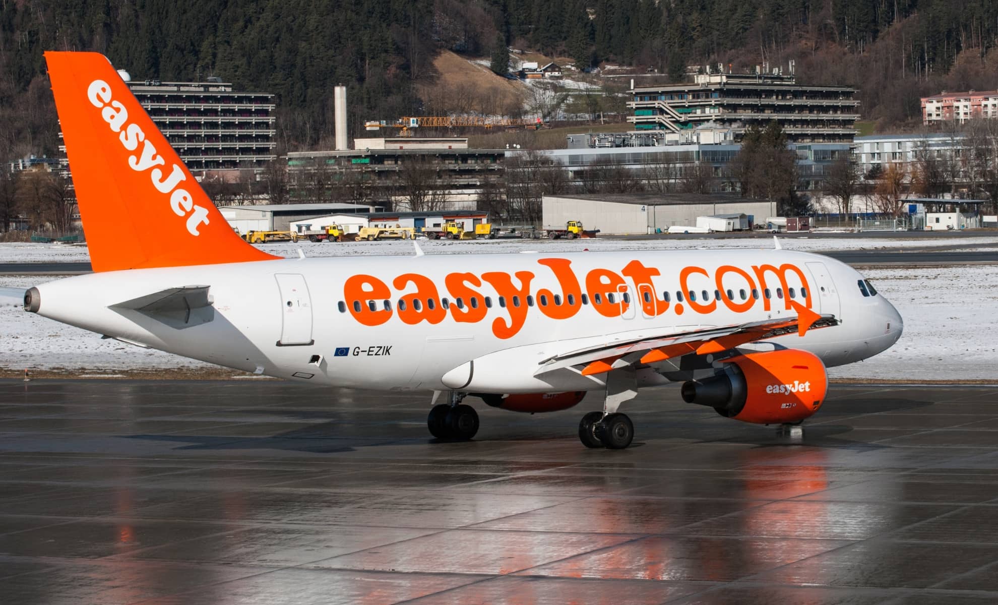 Avion de la compagnie aérienne easyJet