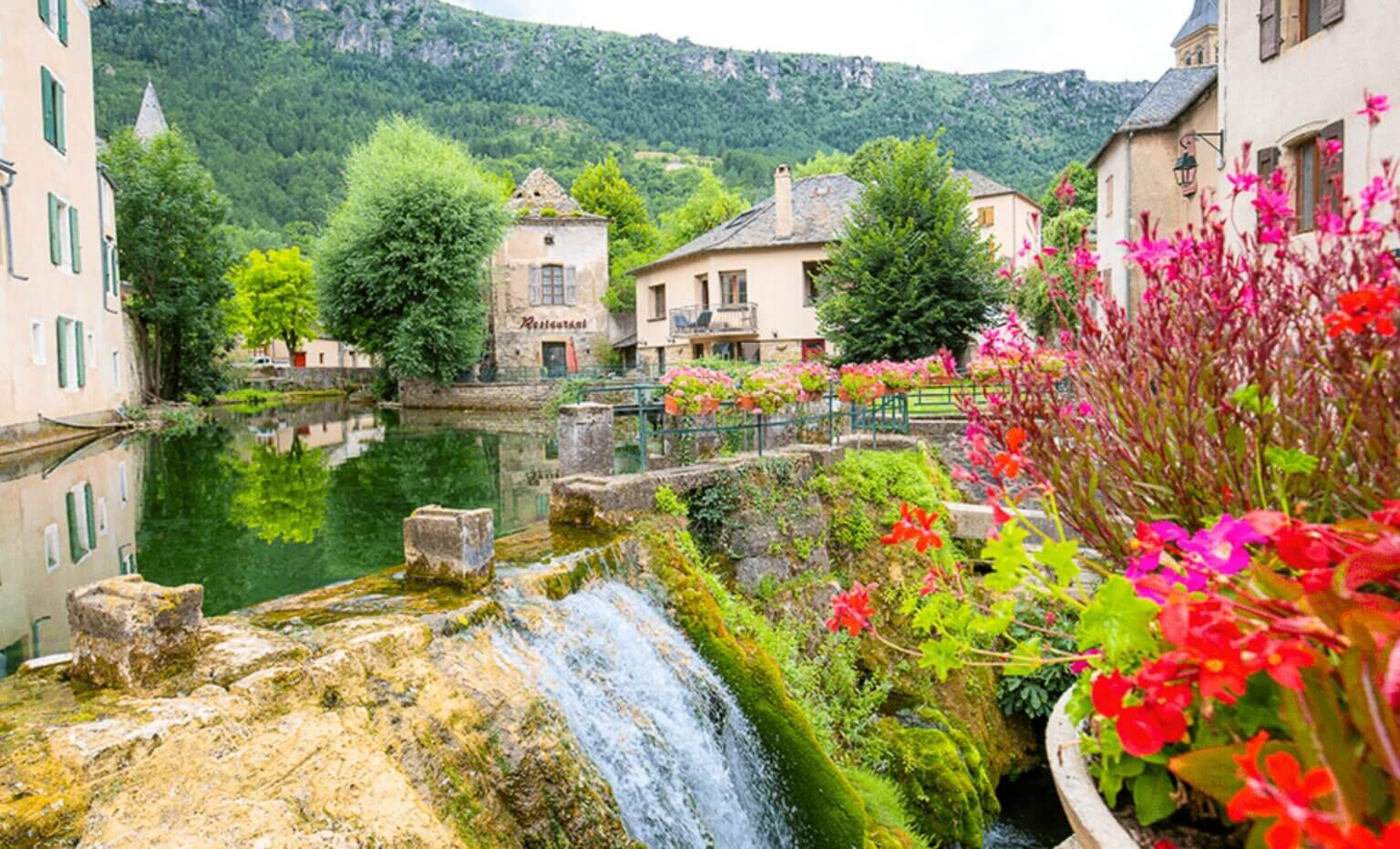 Les chemins à travers les âges, en Cévennes et bas Languedoc