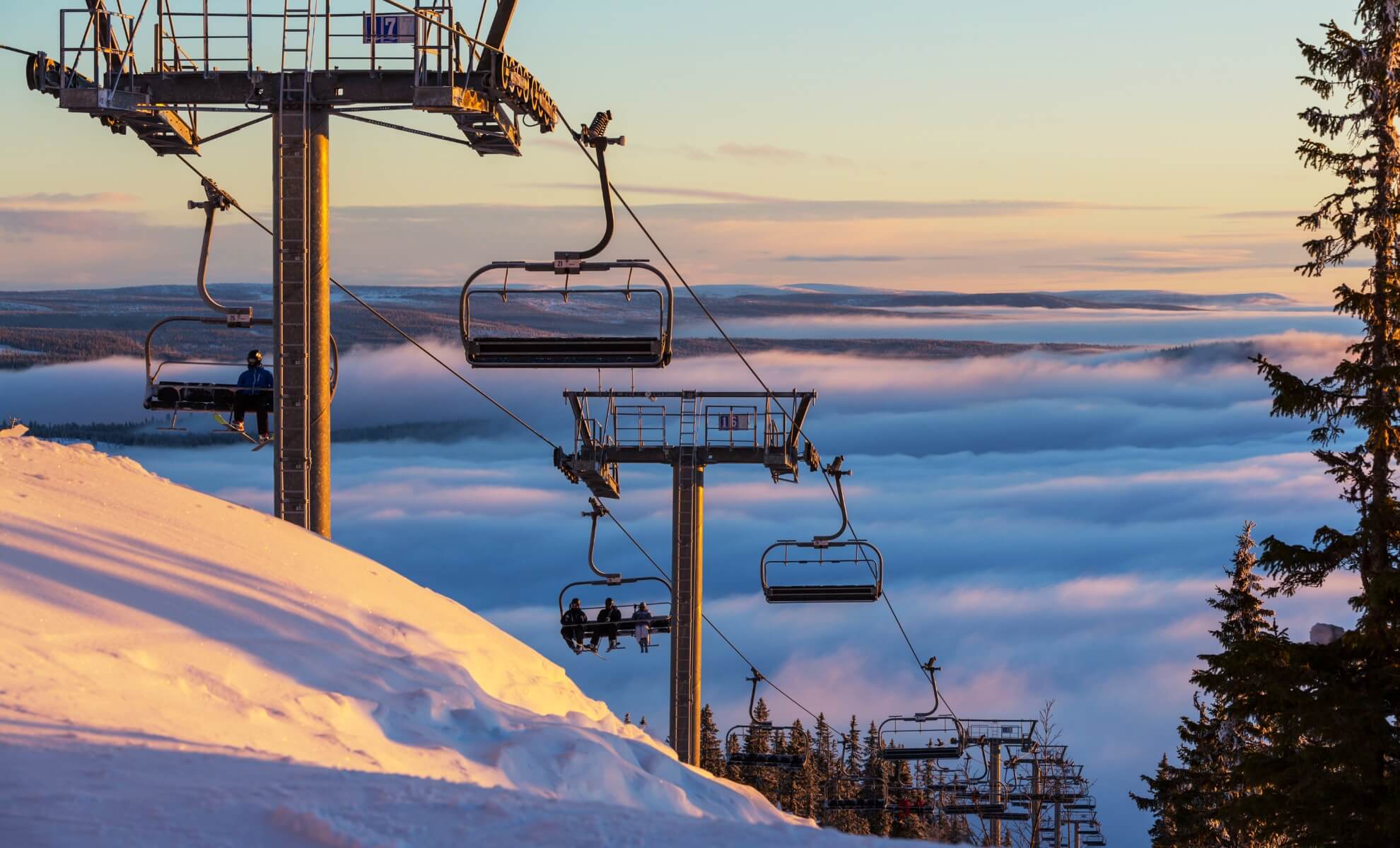 Téléphérique d'une station de Ski