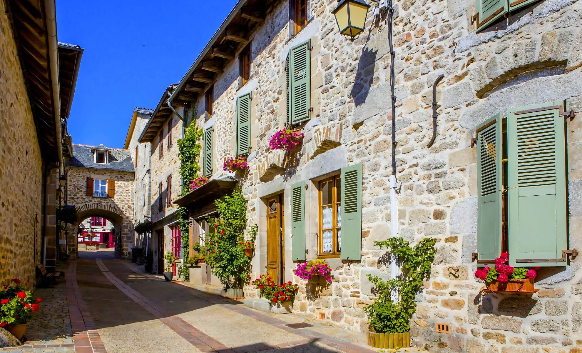 Le village de Marcolès