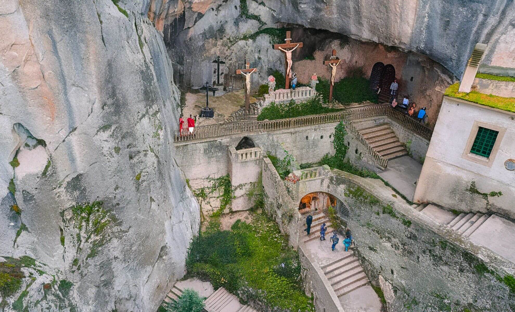 Grotte sacrée de la Sainte-Baume