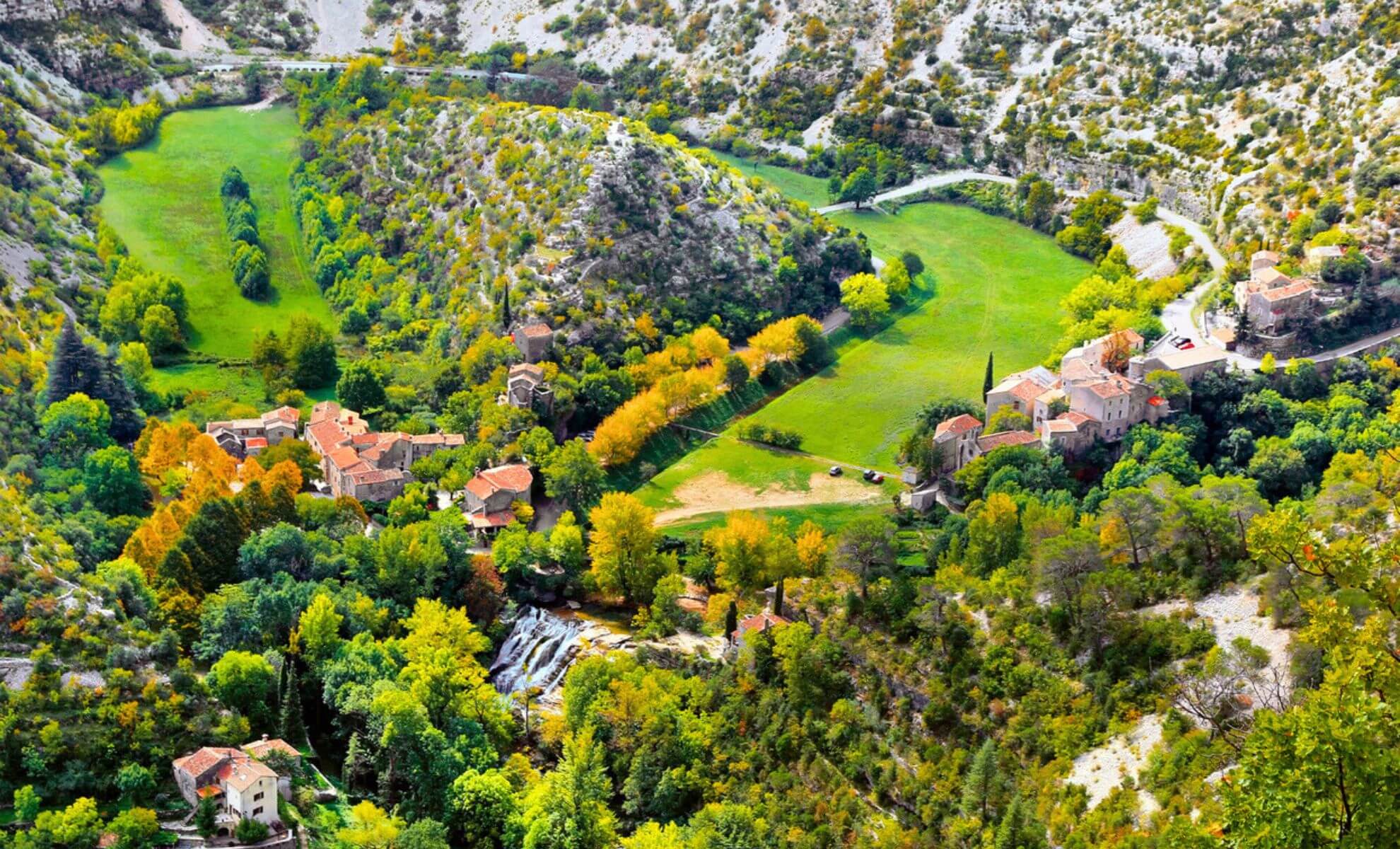 Le village du cirque de Navacelle