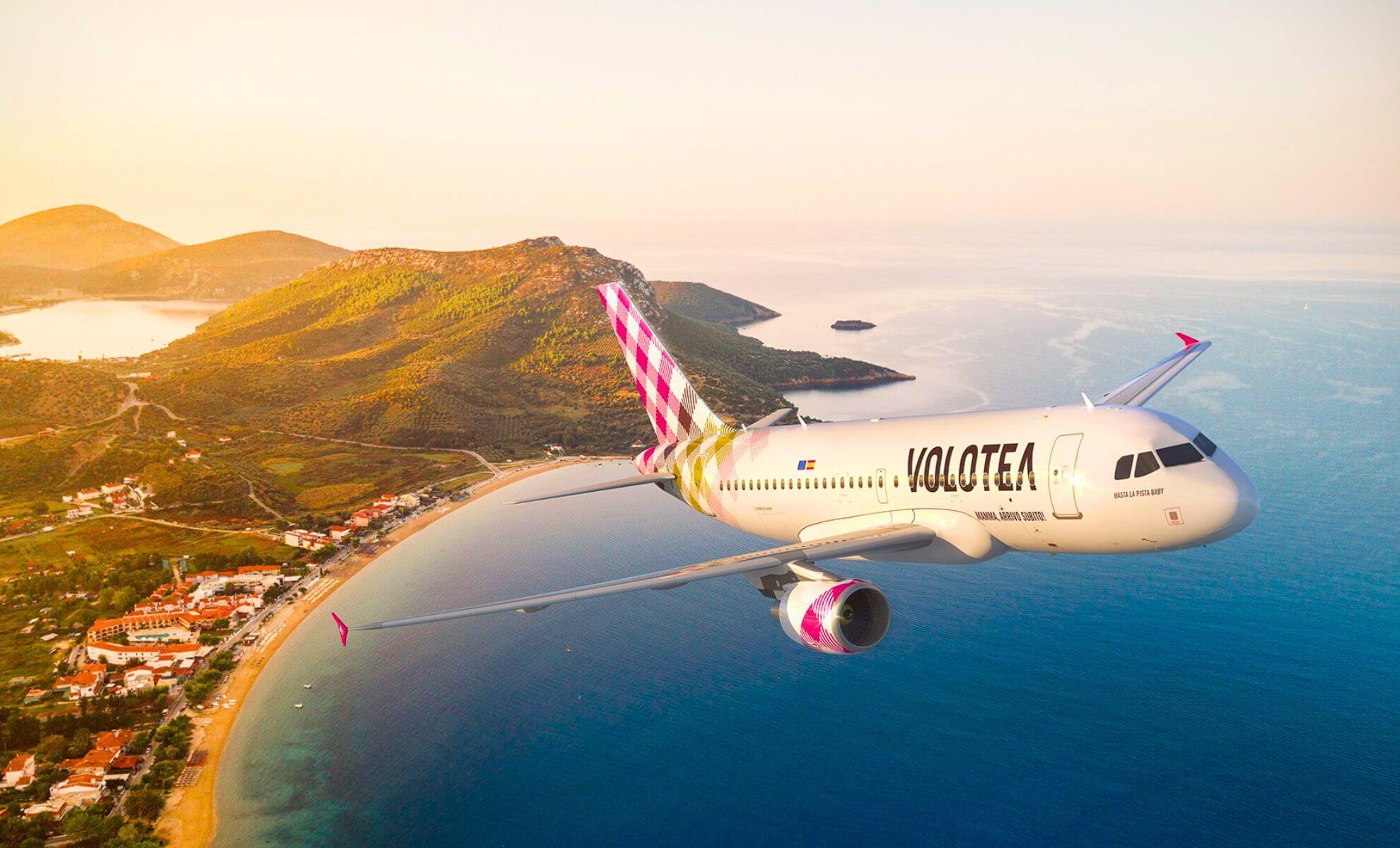 Avion de Volotea en plein vol