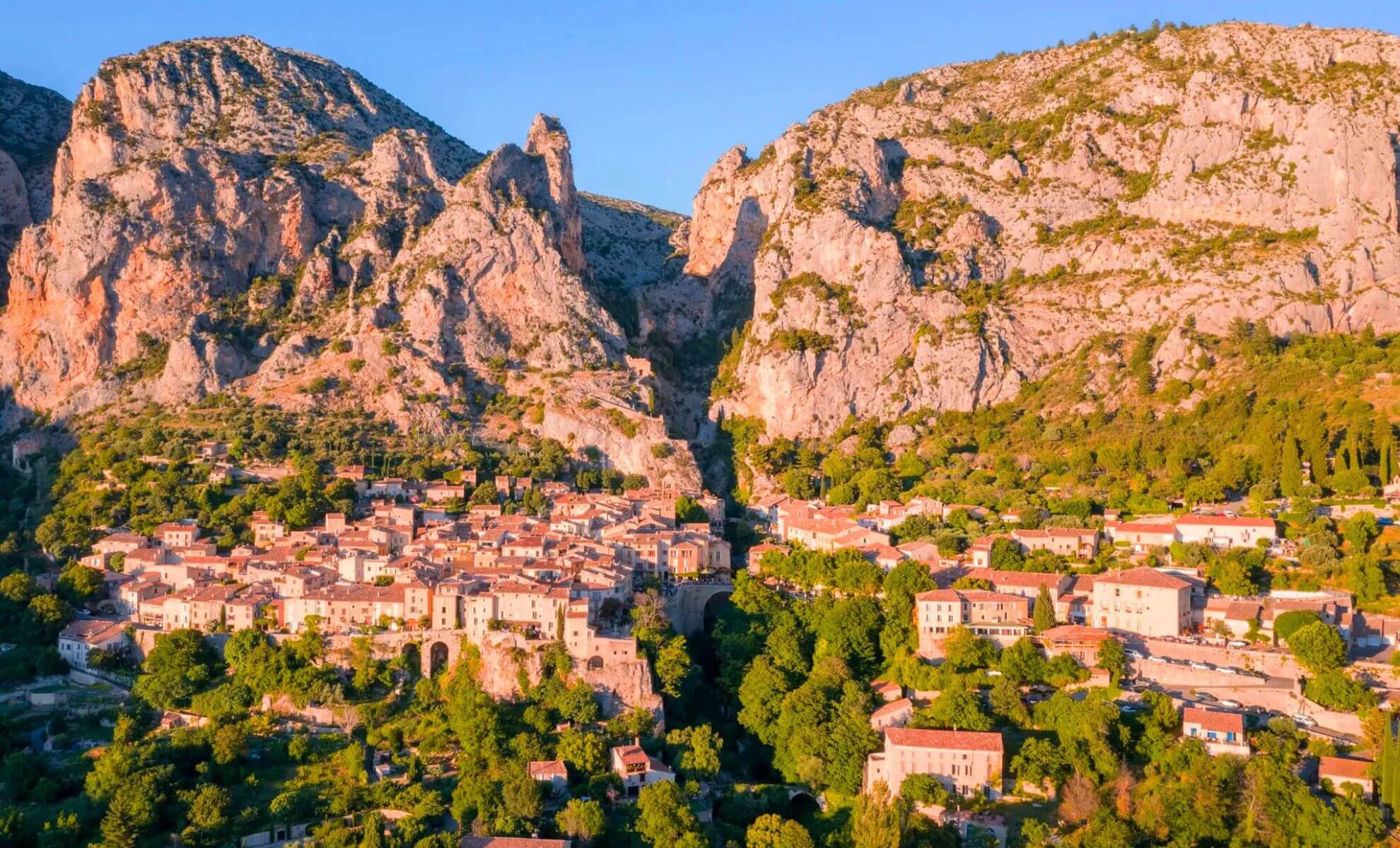 Le village de Moustiers-Sainte-Marie
