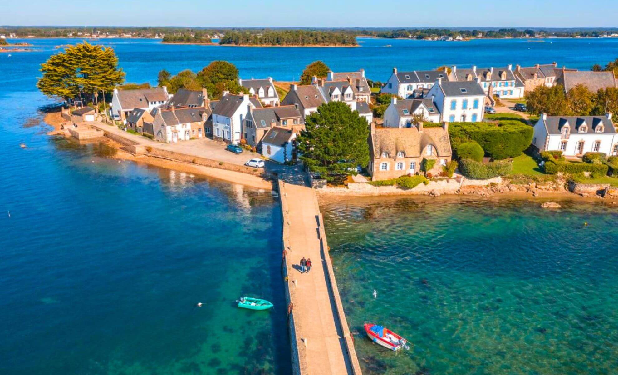 Le village sur la presqu'île de Saint-Cado