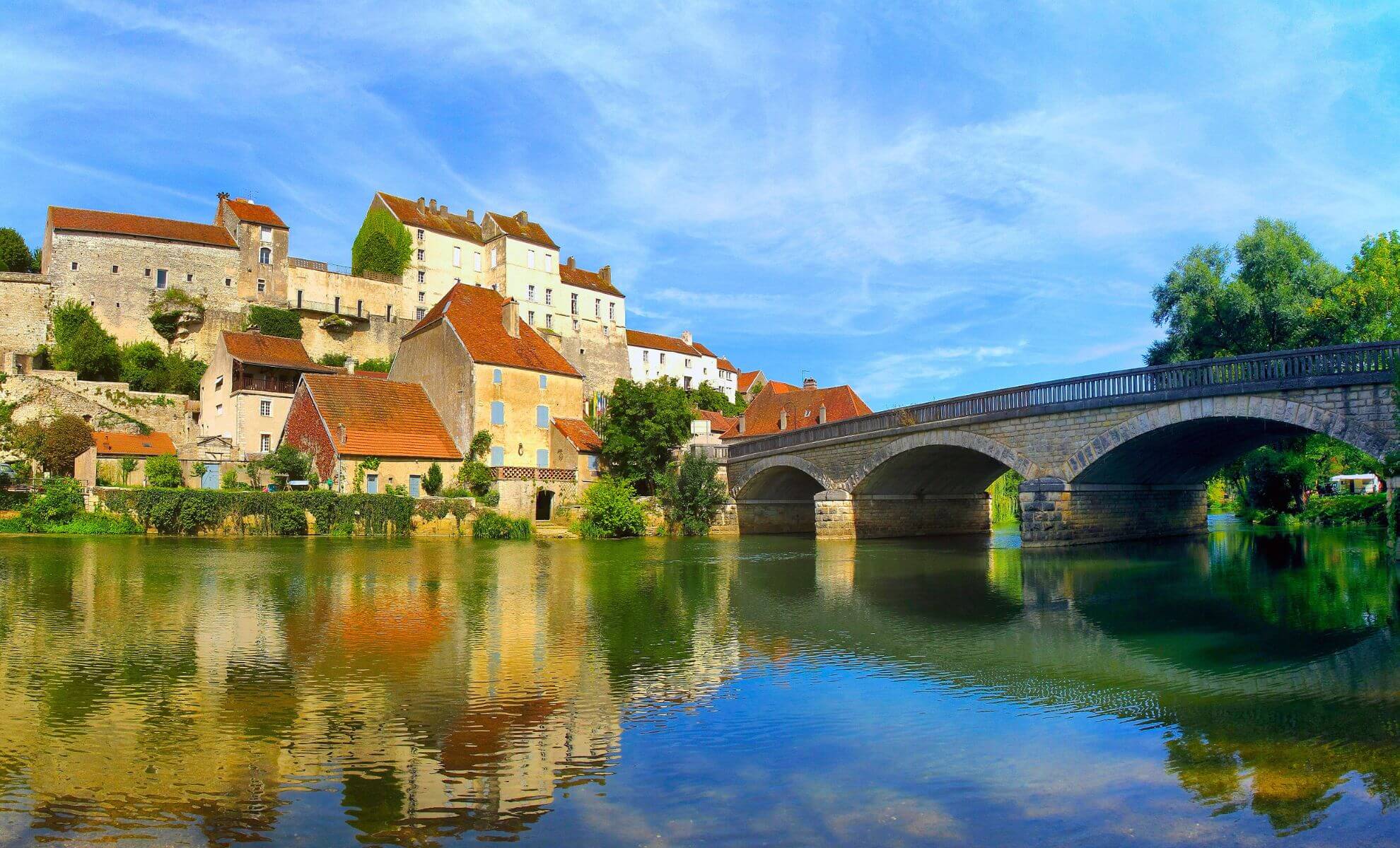 Le village de Pesmes